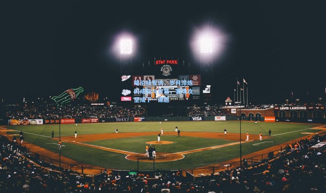 略伦特专访，岁月淬炼的成熟与智慧，客场攻坚成下一课题